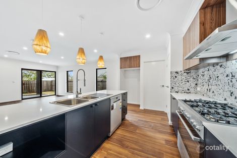 5 Platypus St, Bahrs Scrub, QLD 4207