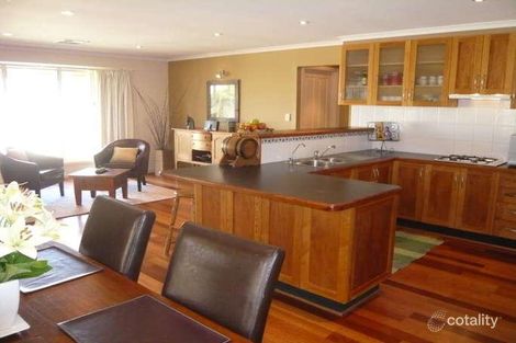 Property photo of 40 Lakeside Circuit Northgate SA 5085