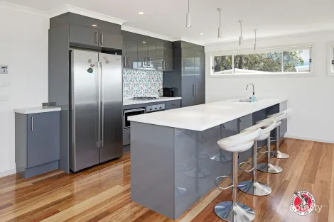 Property photo of 33 Coronation Drive Broulee NSW 2537