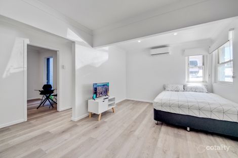 Property photo of 2/484 Upper Edward Street Spring Hill QLD 4000