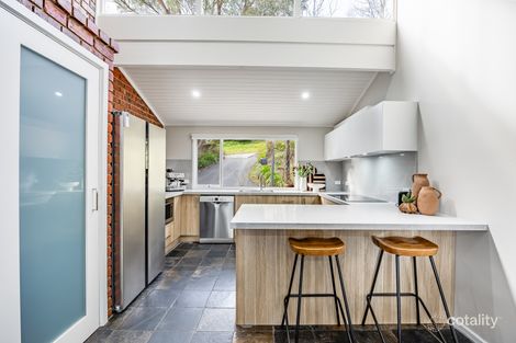 Property photo of 2 Hill View Road Bridgewater SA 5155