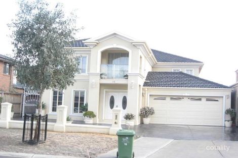 16 Golden Gr, Springvale South, VIC 3172