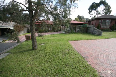 13 Shrubby Walk, Croydon South, VIC 3136