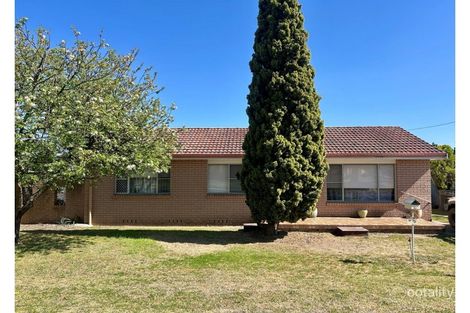 1 Church Ave, Uralla, NSW 2358