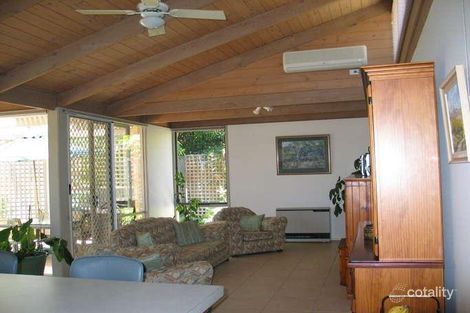 Property photo of 37 Parkview Crescent Jerrabomberra NSW 2619