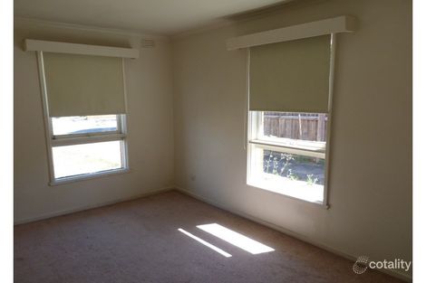 Property photo of 17 Third Avenue Dandenong North VIC 3175