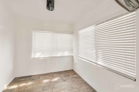 Property photo of 14 Lenesha Drive Andergrove QLD 4740