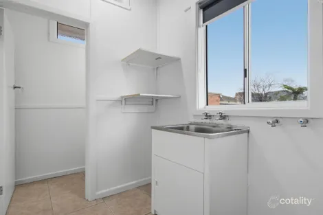 Property photo of 14 Henry Street Moe VIC 3825