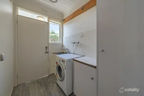 Property photo of 5/26 Simpsons Road Box Hill VIC 3128