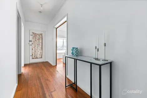 Property photo of 6 Cooper Avenue Altona North VIC 3025