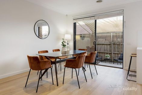 Property photo of 2/62-64 Manningham Road Bulleen VIC 3105