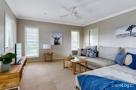 Property photo of 3 Stonehawke Place The Gap QLD 4061