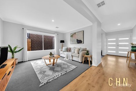 Property photo of 8 Gloriosa Way Point Cook VIC 3030