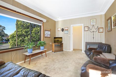 Property photo of 11 McLean Avenue Fairy Meadow NSW 2519