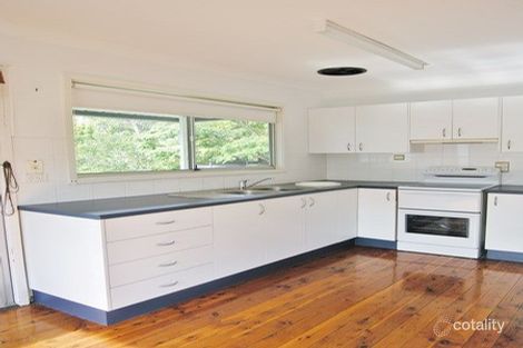 Property photo of 140 Buff Point Avenue Buff Point NSW 2262
