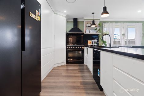 Property photo of 11 Peel Close Thornton NSW 2322