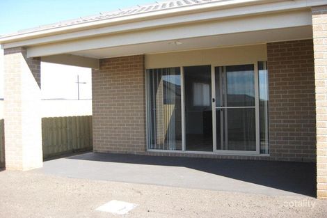 Property photo of 3 Burswood Circuit Harkness VIC 3337