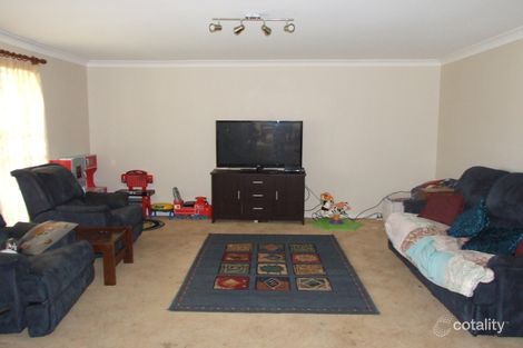 Property photo of 16 Rosewood Crescent Taree NSW 2430