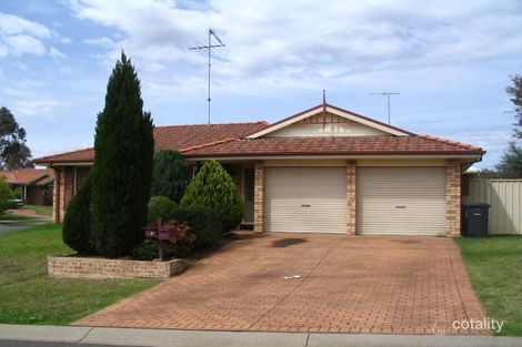 2/1 Tuga Pl, Glenmore Park, NSW 2745