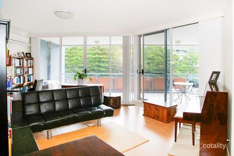 Property photo of 303/910 Pittwater Road Dee Why NSW 2099