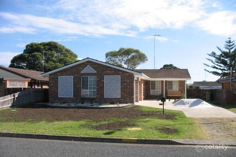 3 Blundell Ave, Forster, NSW 2428