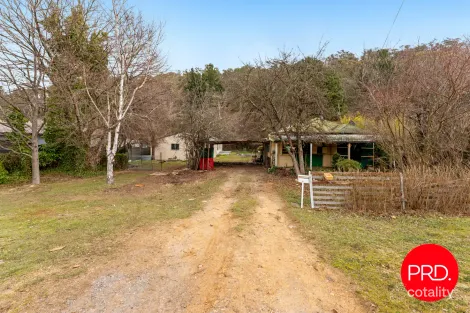 Property photo of 99 Foxlow Street Captains Flat NSW 2623