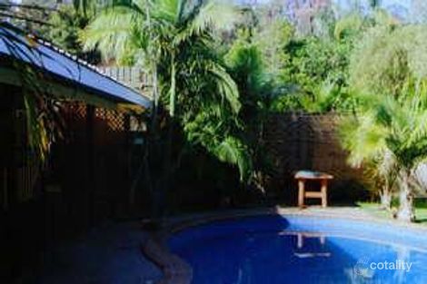 Property photo of 9 Van Dieman Crescent Springwood QLD 4127