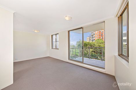 Property photo of 17/168-172 Old South Head Road Bellevue Hill NSW 2023