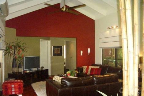 Property photo of 42 Riverlea Waters Drive Nerang QLD 4211
