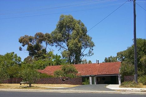 6 Banks Ave, Hillarys, WA 6025