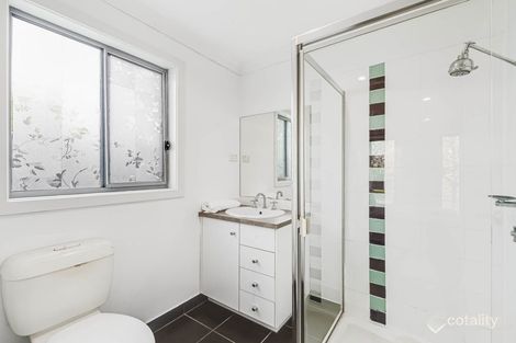 Property photo of 2 Raby Place Deer Park VIC 3023