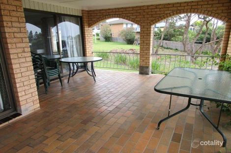 Property photo of 19 Booth Avenue Narrawallee NSW 2539