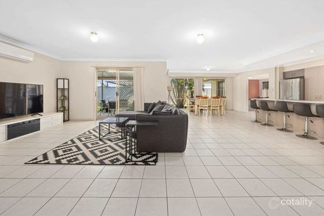 Property photo of 12 Stringybark Drive Molendinar QLD 4214