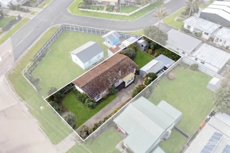 36 Palmers Rd, Lakes Entrance, VIC 3909