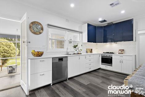 Property photo of 109 Glenroy Road Glenroy VIC 3046