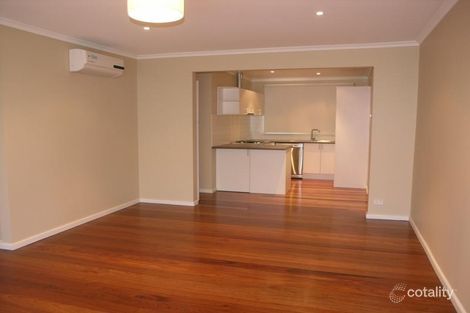 Property photo of 2/1 Leopold Crescent Mont Albert VIC 3127