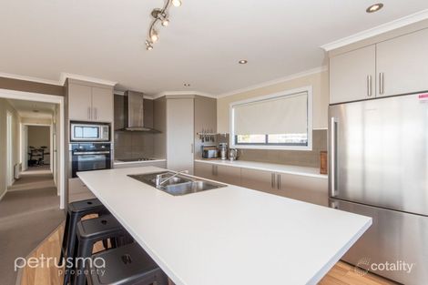 Property photo of 11 Seacroft Court South Arm TAS 7022