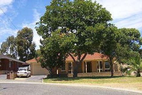 16 Ayton Way, Duncraig, WA 6023