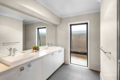 Property photo of 3 Whitton Close Moss Vale NSW 2577