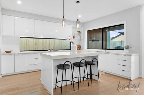 Property photo of 12 Bergamot Boulevard Mickleham VIC 3064