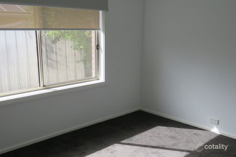 Property photo of 8 Greenbrook Drive Epping VIC 3076