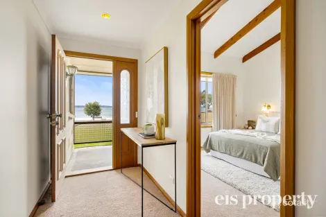 Property photo of 42 Ocean Esplanade Blackmans Bay TAS 7052