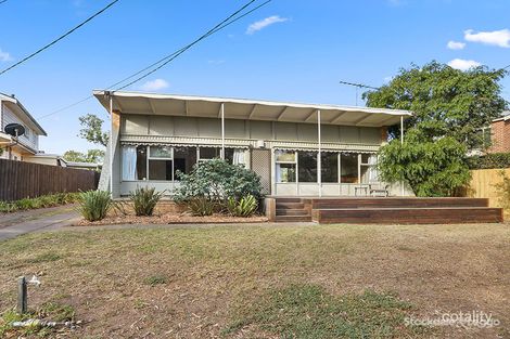 Property photo of 27 Gairloch Grove Newtown VIC 3220