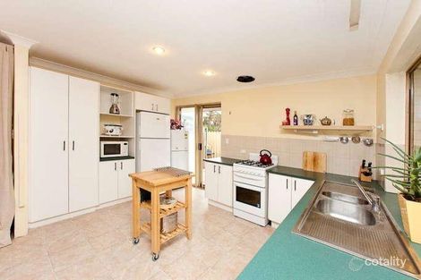 Property photo of 1 Lillian Court Beldon WA 6027