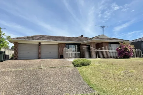 22 Glenfern Cres, Bossley Park, NSW 2176