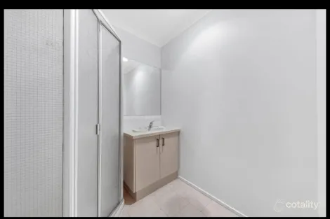 Property photo of 9 Elbe Close Werribee VIC 3030