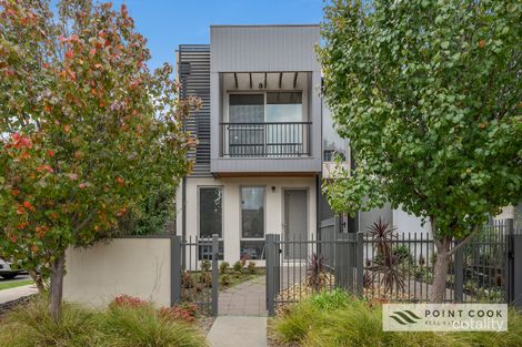 Property photo of 2 Tattersalls Lane Point Cook VIC 3030