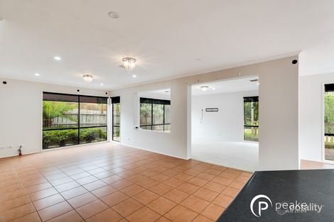 Property photo of 13 Pimento Close Narre Warren South VIC 3805