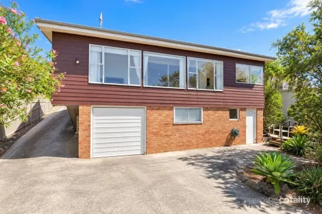 34 Mcgee Ave, Wamberal, NSW 2260