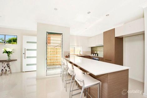 Property photo of 1/87 Pohlman Street Southport QLD 4215